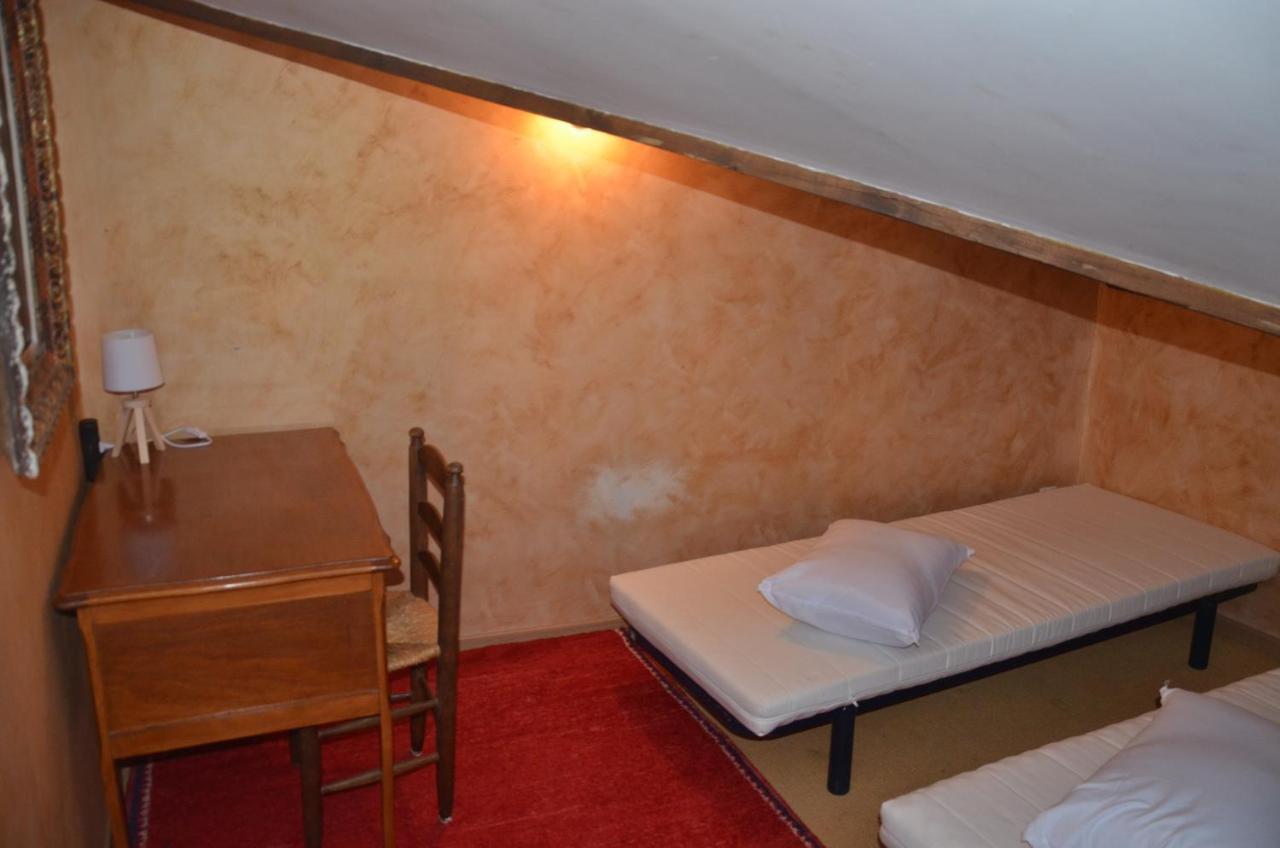 Studio Et Colocation - Gite Les 7 Fontaines Chevinay Exterior photo